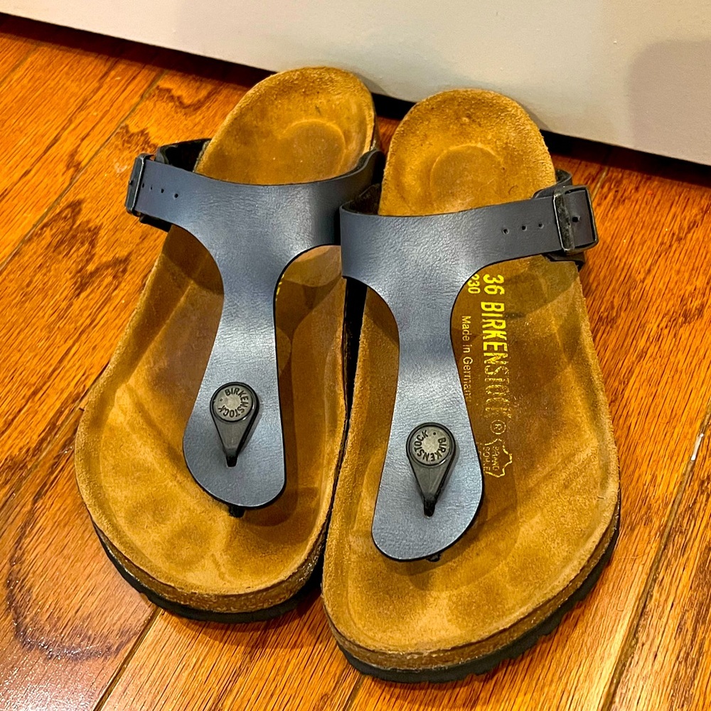 Birkenstock Gizeh Sandals size 36 EUC